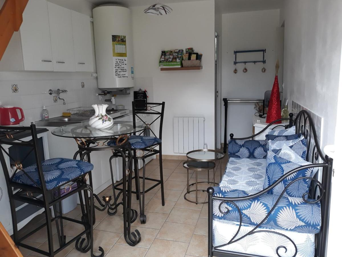 Chambres D'Hotes Elvire Et Laurent Barbey Sainte-Marie-du-Mont  Dış mekan fotoğraf